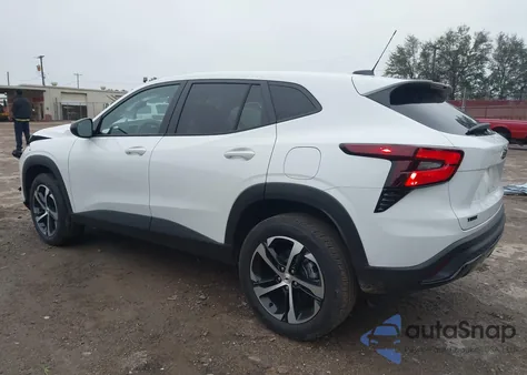 2025 Chevrolet Trax 1Rs z USA, uszkodzony, nr VIN KL77LGEPXSC038435